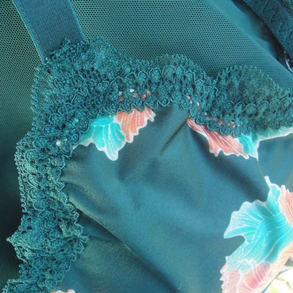 Auden Lightly Lined Bra Size 2X - Picture 7 of 8